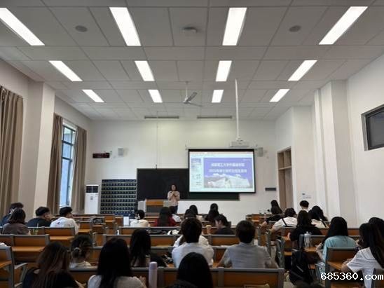 CB8593D9ADE2AD5ACEDF40FE8C62159A